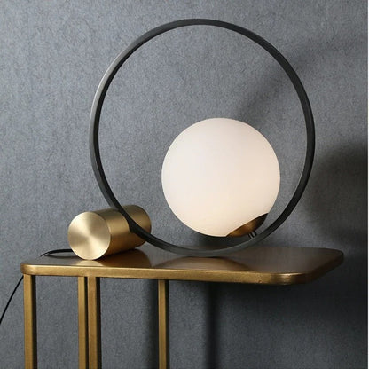 Lampe de chevet minimaliste en métal et verre