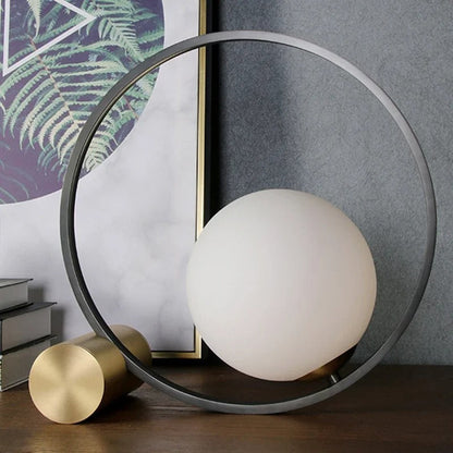 Lampe de chevet minimaliste en métal et verre