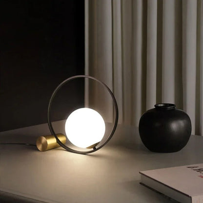 Lampe de chevet minimaliste en métal et verre