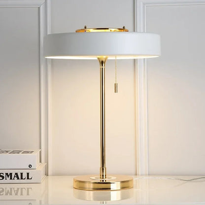 Lampe de Chevet Nordique Métal Noir et Doré