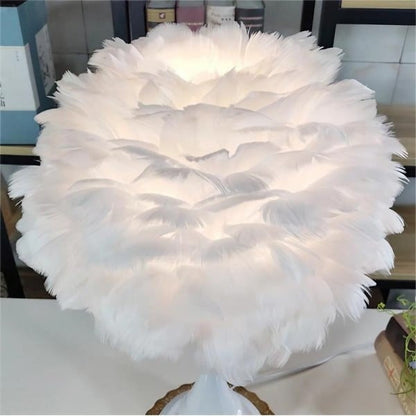 Lampe de chevet à plumes – Ambiance douce et élégante
