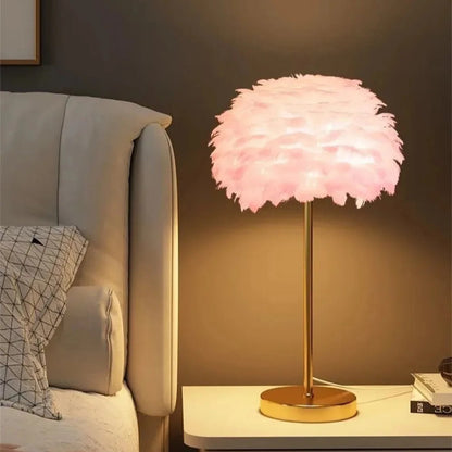 Lampe de chevet à plumes – Design élégant et lumière douce