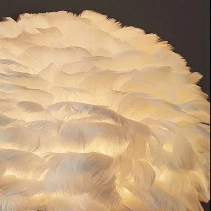 Lampe Plume sur Pied – Métal Doré et Cristaux