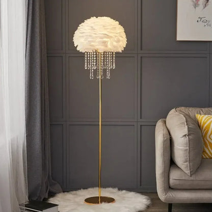 Lampe Plume sur Pied – Métal Doré et Cristaux