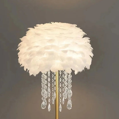 Lampe de chevet plumes et cristaux – Ambiance douce
