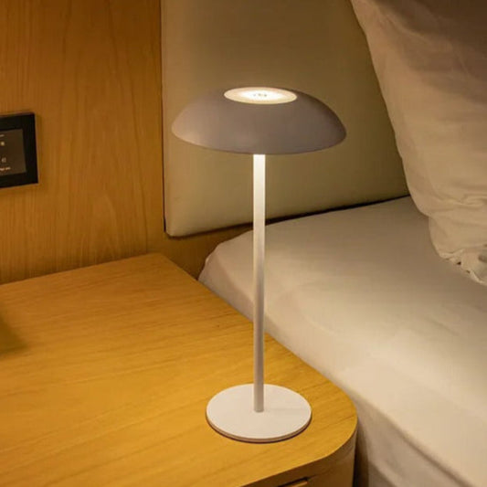 Lampe de chevet tactile rechargeable en métal