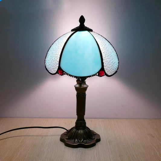Lampe Tiffany Cristal Bleu en Vitrail – Style Vintage