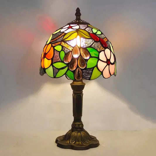 Lampe Tiffany Florale en Vitrail – Métal et Verre