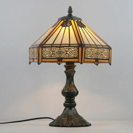 Lampe Tiffany Héritage – Abat-jour Vitrail Géométrique