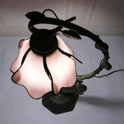 Lampe Tiffany en Verre Coloré – Style Art Déco