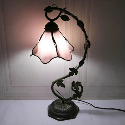 Lampe Tiffany en Verre Coloré – Style Art Déco
