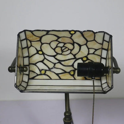 Lampe Tiffany Rose Antique – Vitrail Floral Crème et Or