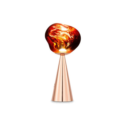Lampe à Poser Design Italien – Élégance Sculpturale