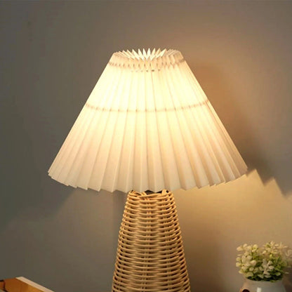 Lampe de Chevet en Rotin et Tissu – Style Naturel