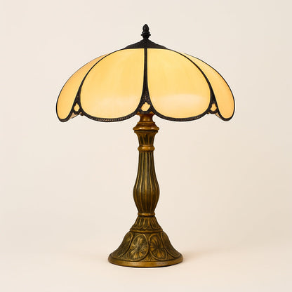 Lampe Tiffany en Vitrail – Style Classique et Lumière Douce