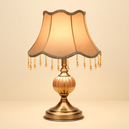 Lampe de Chevet Vintage en Métal et Tissu – Style Ancien