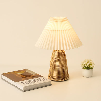 Lampe de Chevet en Rotin et Tissu – Style Naturel