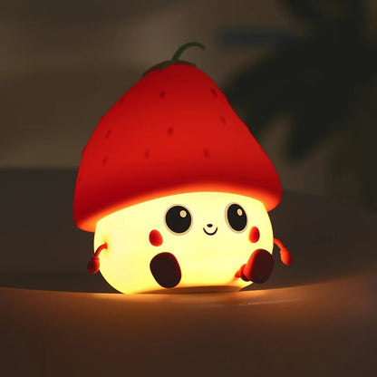 Veilleuse Fraise en Silicone – Lumière Douce pour Enfant
