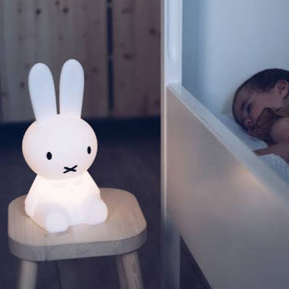 Veilleuse Lapin Miffy – Lumière Douce pour Chambre Enfant